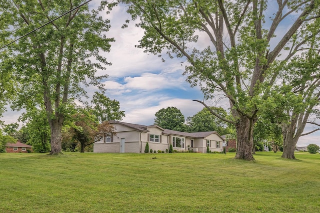 1192 Dalemere Dr, Nashville, TN 37207 - view of grassy yard