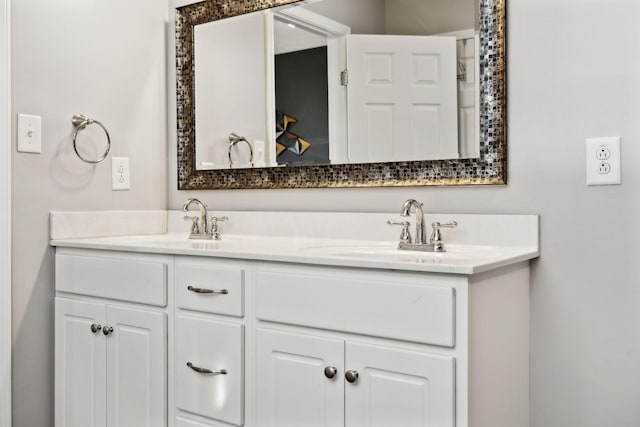 215 Azalea Dr, Oak Grove, KY 42262 - full bath featuring double vanity