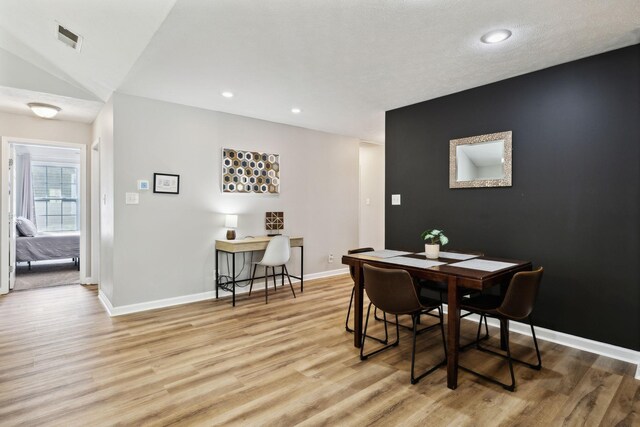 215 Azalea Dr, Oak Grove, KY 42262 - dining area featuring light wood-style floors, baseboards, and recessed lighting