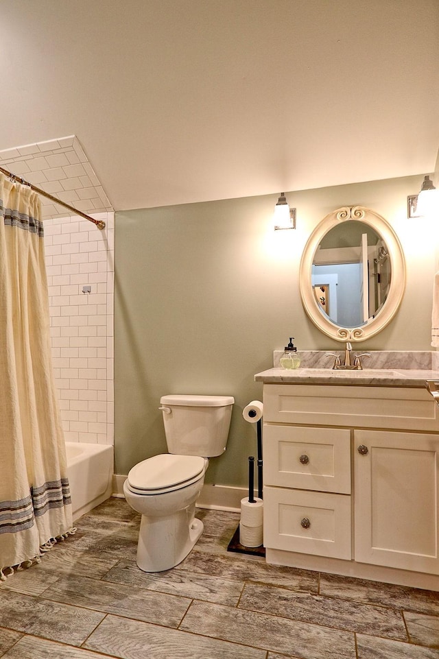 2914 Chasepointe Pl, Columbia, TN 38401 - full bathroom with toilet, vanity, shower / tub combo, baseboards, and wood finished floors
