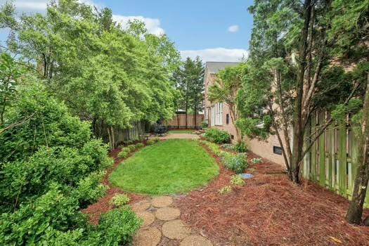 200 Heathstone Cir, Franklin, TN 37069 - view of yard