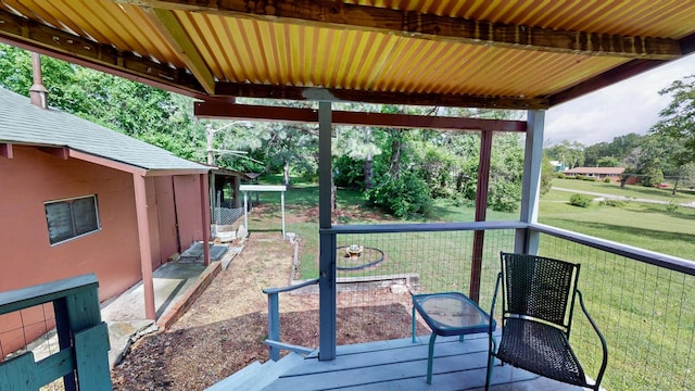 1009 5th Ave W, Springfield, TN 37172 - view of patio with view of scattered trees