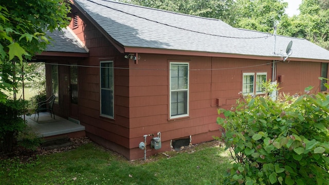 1009 5th Ave W, Springfield, TN 37172 - view of property exterior with roof with shingles and a lawn
