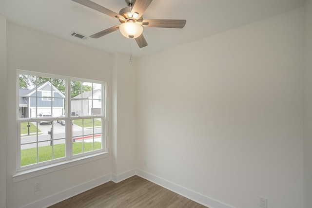 324 Fieldstone Ln, Springfield, TN 37172 - spare room featuring baseboards, wood finished floors, and ceiling fan