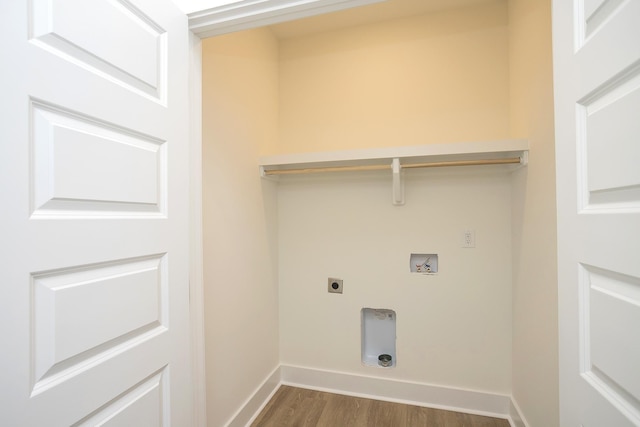 324 Fieldstone Ln, Springfield, TN 37172 - laundry room featuring electric dryer hookup, dark wood finished floors, washer hookup, and baseboards