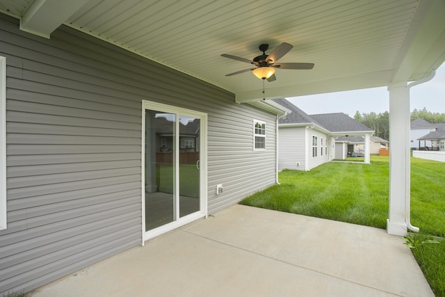 324 Fieldstone Ln, Springfield, TN 37172 - view of patio / terrace with a ceiling fan