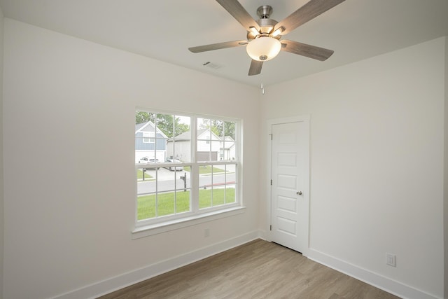 324 Fieldstone Ln, Springfield, TN 37172 - empty room featuring baseboards, light wood-style flooring, and ceiling fan