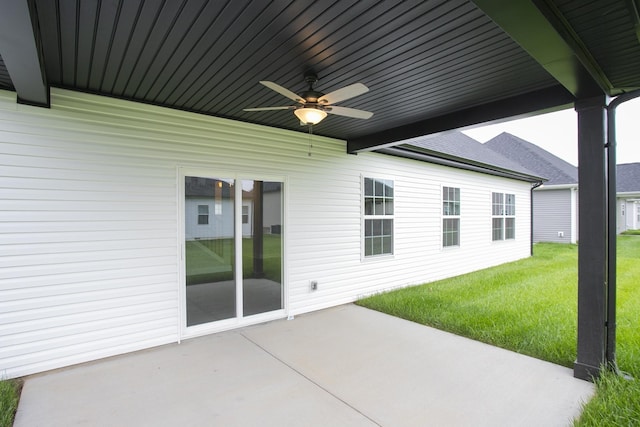 302 Fieldstone Ln, Springfield, TN 37172 - view of patio with ceiling fan