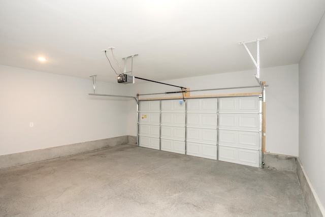 302 Fieldstone Ln, Springfield, TN 37172 - garage featuring a garage door opener