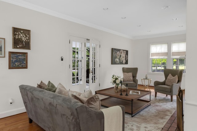 207 Cumberland Cir, Nashville, TN 37214 - living area featuring crown molding, baseboards, recessed lighting, and wood finished floors