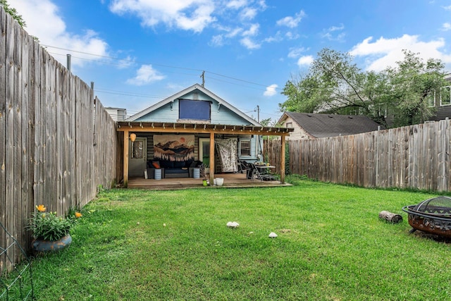 1049 E Trinity Ln, Nashville, TN 37216 - view of yard