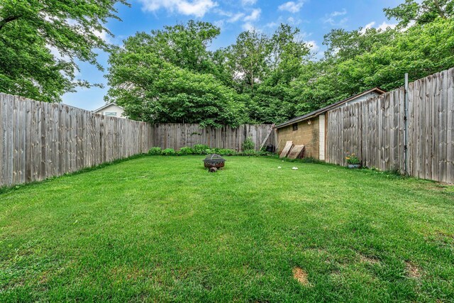 1049 E Trinity Ln, Nashville, TN 37216 - view of yard with an outdoor fire pit