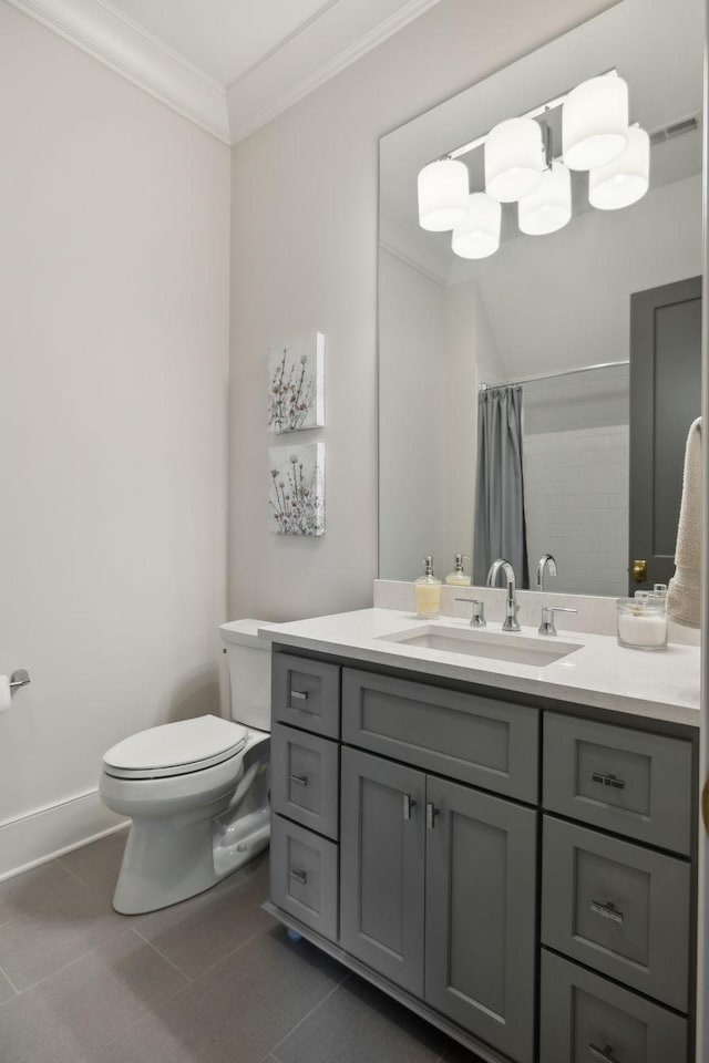 8118 Heirloom Blvd, College Grove, TN 37046 - bathroom with vanity, toilet, crown molding, baseboards, and a shower with curtain