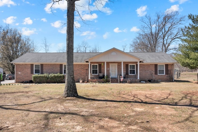 203 Larkway Dr, Tullahoma, TN 37388 - photo 1