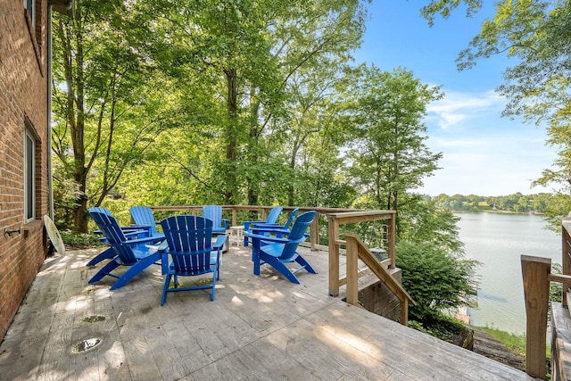 208 Loop Dr, Winchester, TN 37398 - view of patio featuring a water view