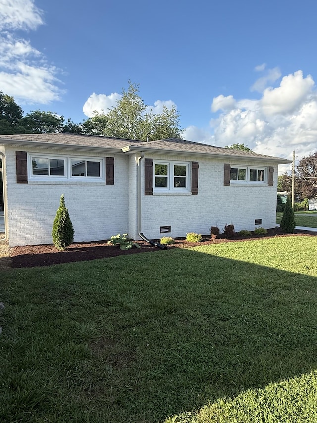209 Franklin Park, Winchester, TN 37398 - ranch-style house featuring brick siding, a front lawn, and crawl space