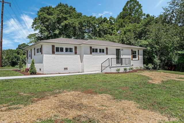 209 Franklin Park, Winchester, TN 37398 - single story home with brick siding, crawl space, a front lawn, and view of scattered trees
