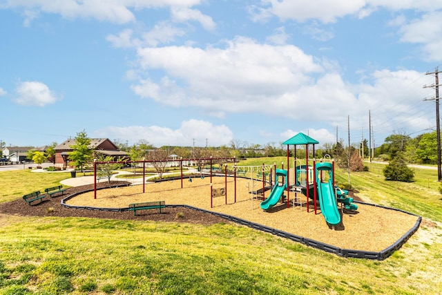8024 Craighead Dr, Lebanon, TN 37087 - community play area featuring a lawn