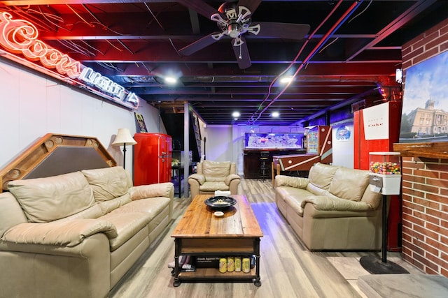 916 Lion Pkwy, Columbia, TN 38401 - finished below grade area with wood finished floors, a ceiling fan, and a bar