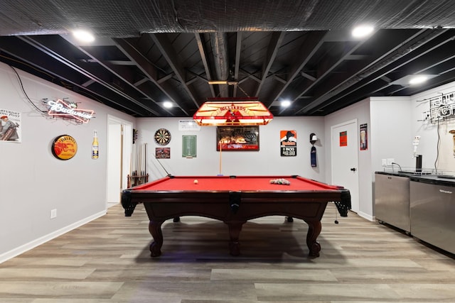 916 Lion Pkwy, Columbia, TN 38401 - rec room featuring light wood-style floors, billiards table, and baseboards