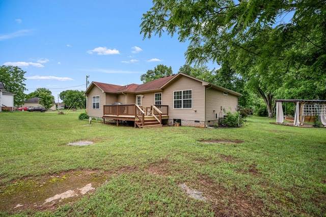 2480 Mount Lebanon Rd, Lewisburg, TN 37091 - back of house with crawl space, a deck, and a yard