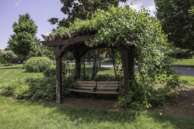 410 Dabney Dr, Franklin, TN 37064 - surrounding community with a yard