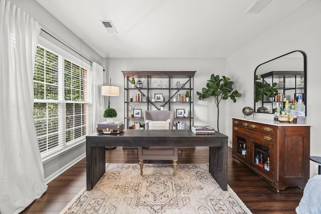 5517 Nevil Pt, Brentwood, TN 37027 - office space with wood finished floors and baseboards