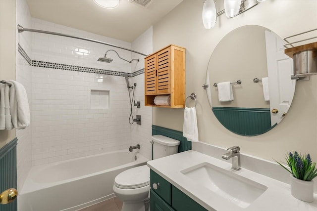 440 Ridgestone Dr, Franklin, TN 37064 - full bath with vanity and washtub / shower combination