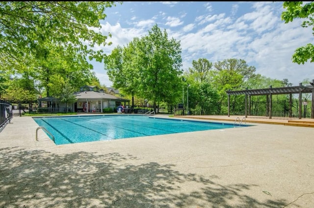 440 Ridgestone Dr, Franklin, TN 37064 - community pool with a pergola and a patio