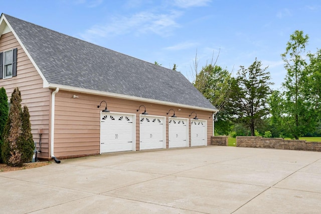5740 Johnson Rd, Murfreesboro, TN 37127 - garage with driveway