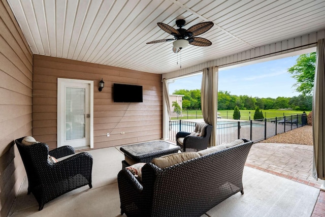 5740 Johnson Rd, Murfreesboro, TN 37127 - view of patio featuring a ceiling fan