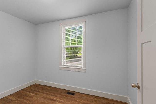 1703 Evelyn Ave, Nashville, TN 37216 - spare room with baseboards and dark wood-style floors