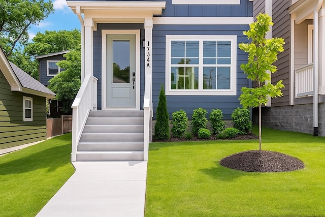 1734A Kellow St, Nashville, TN 37208 - entrance to property with a yard and board and batten siding