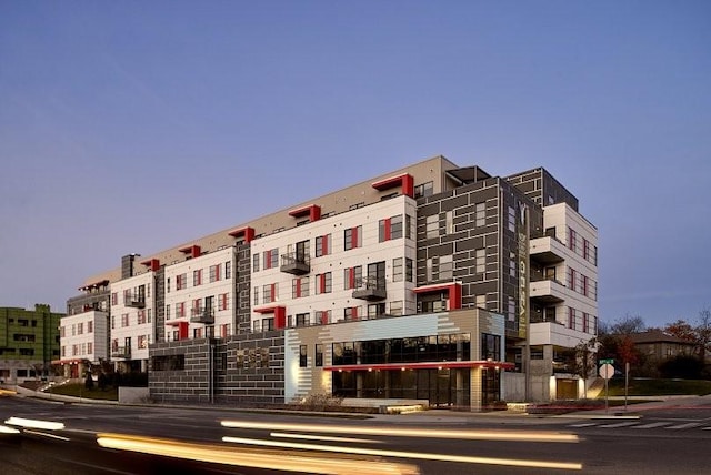 1900 12th Ave S Unit 502, Nashville, TN 37203 - view of apartment building / complex