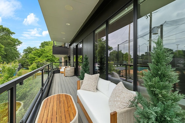 112 47th Ave N, Nashville, TN 37209 - view of balcony