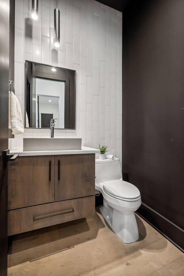 112 47th Ave N, Nashville, TN 37209 - half bathroom with toilet and vanity