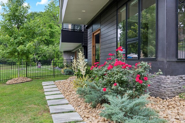 112 47th Ave N, Nashville, TN 37209 - view of yard