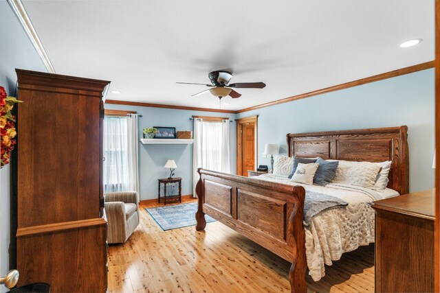 29 Roger Monk Rd, Petersburg, TN 37144 - bedroom featuring crown molding, baseboards, light wood-style floors, a ceiling fan, and recessed lighting