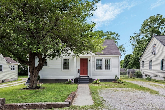 1818 Morningside Ave, Columbia, TN 38401 - view of front of home featuring crawl space