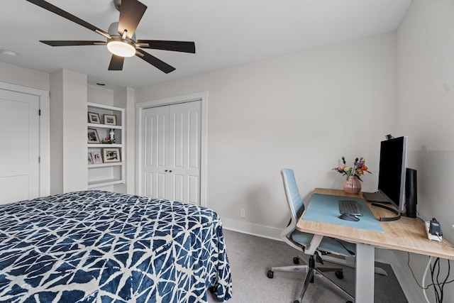 904 Park Crest Ct, Mount Juliet, TN 37122 - bedroom featuring carpet, baseboards, a closet, a ceiling fan, and a desk