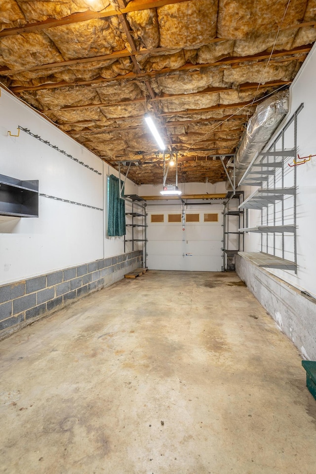 4510 Ravenwood Dr E, Chattanooga, TN 37415 - view of garage