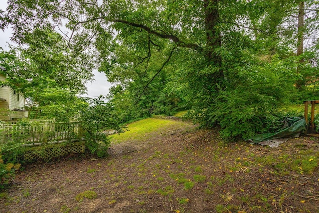 4510 Ravenwood Dr E, Chattanooga, TN 37415 - view of yard featuring a deck