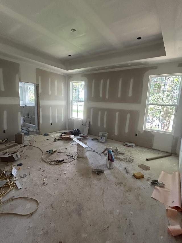112 Stoneybrook Rd N, Columbia, TN 38401 - unfurnished living room featuring plenty of natural light and a raised ceiling