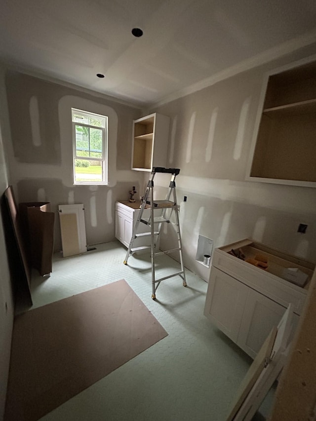 112 Stoneybrook Rd N, Columbia, TN 38401 - kitchen featuring open shelves and white cabinets