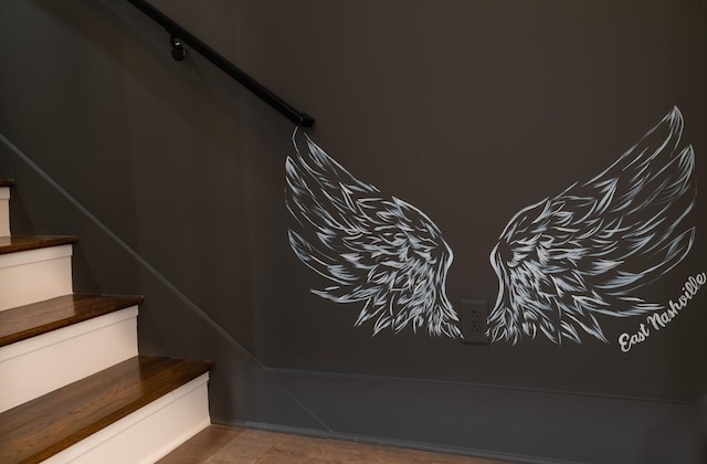 1108 Greenwood Ave, Nashville, TN 37206 - view of stairs