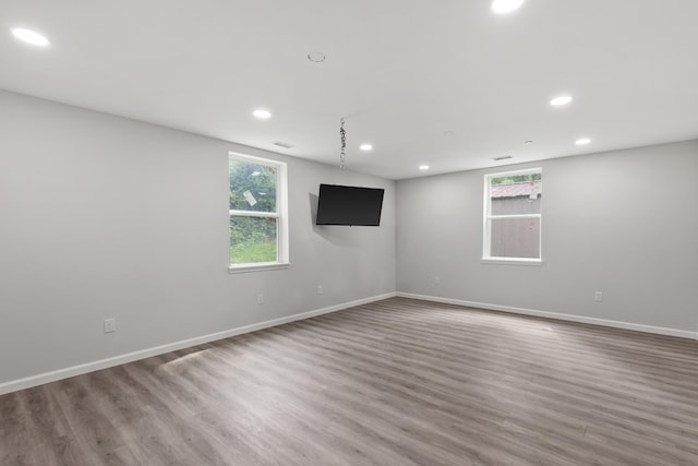 176 S Palmers Chapel Rd, White House, TN 37188 - empty room featuring recessed lighting, wood finished floors, and baseboards