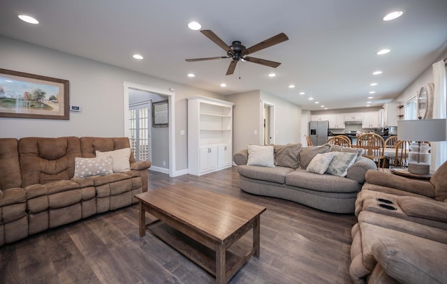 1711 Bridget Dr, Murfreesboro, TN 37129 - living room featuring dark wood-style flooring, a ceiling fan, and recessed lighting