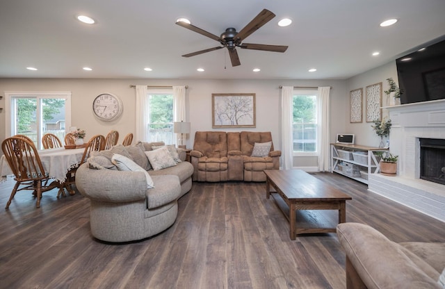 1711 Bridget Dr, Murfreesboro, TN 37129 - living area featuring recessed lighting, healthy amount of natural light, wood finished floors, and a fireplace