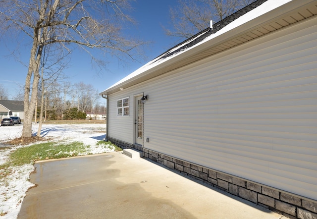 130 Mazie Dr, Lafayette, TN 37083 - snow covered patio with a patio area