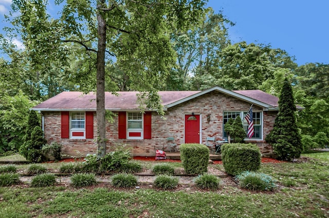 1203 Kingston Springs Rd, Kingston Springs, TN 37082 - ranch-style home featuring brick siding